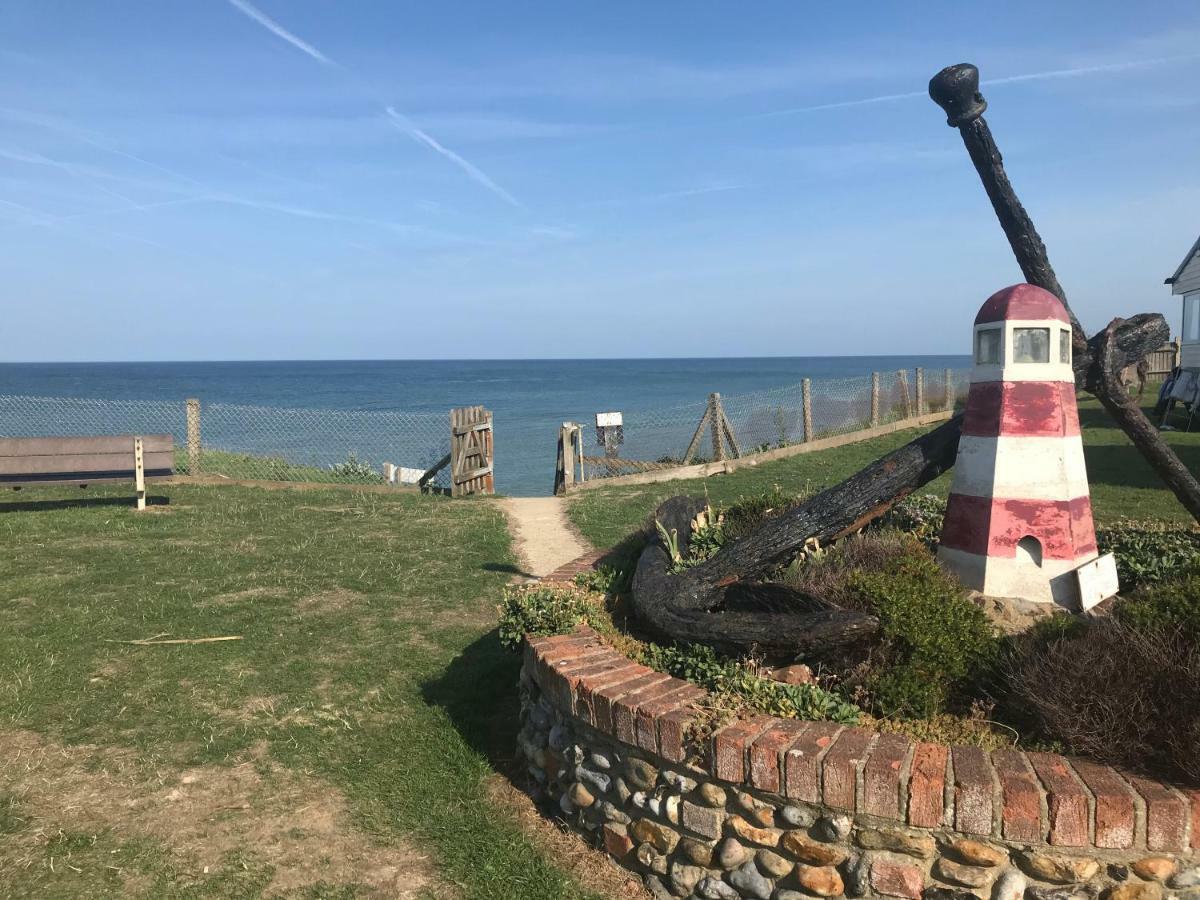 The Cliff Top Inn Bacton  Extérieur photo